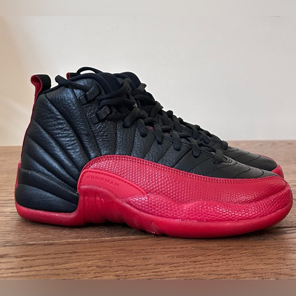 Jordan Retro 12 size 5Y /women’s 6.5 - Picture 6 of 16